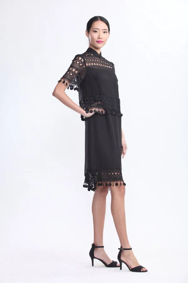 BLACK LACE SHORT SLEEVES LAYERED SILK DRESS