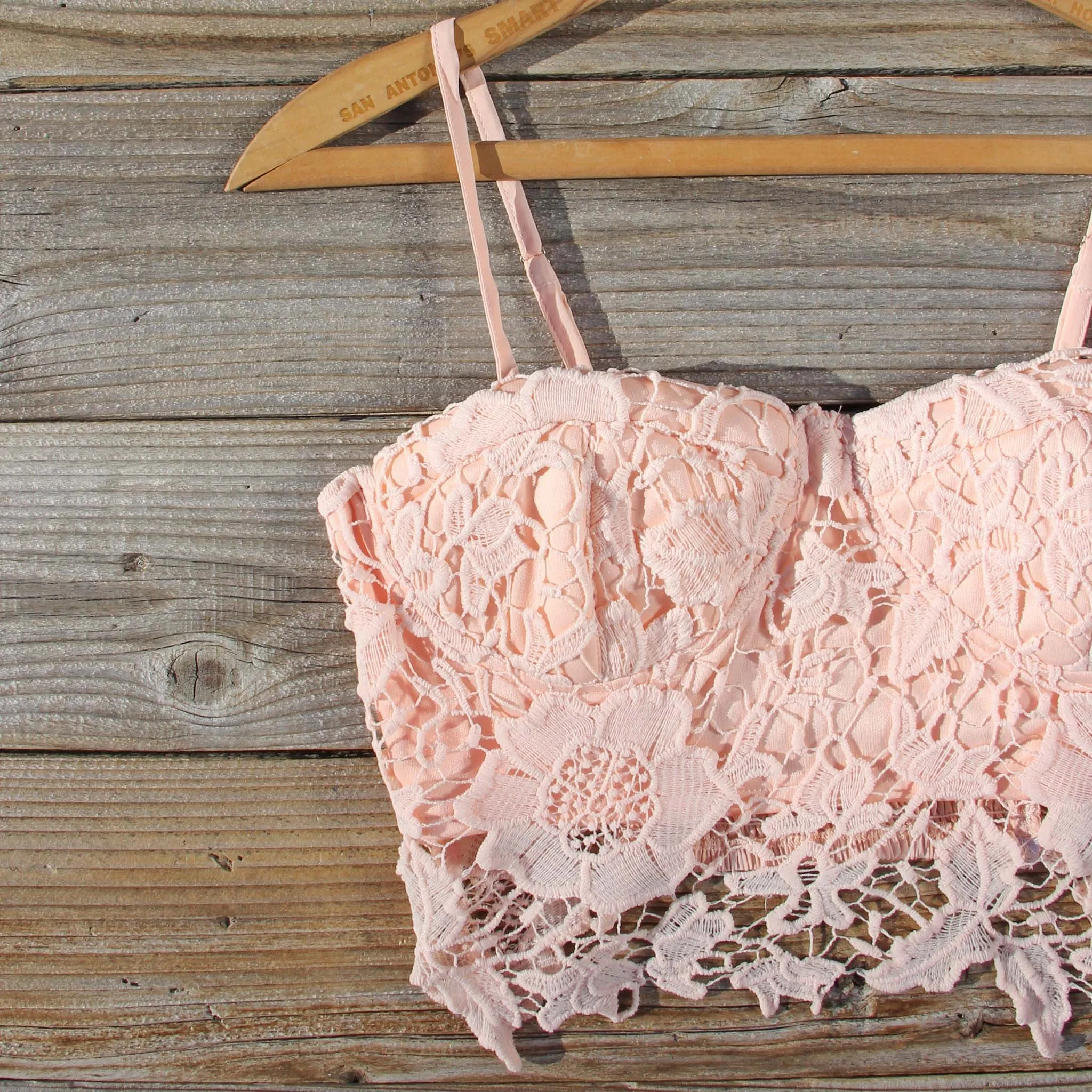 La Lune Lace Bustier in Peony