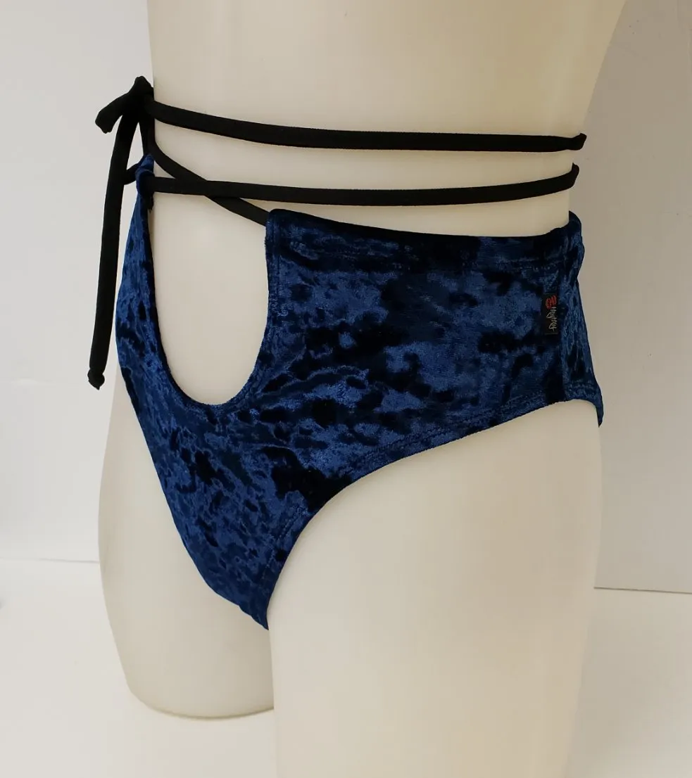 Layla Short - Storm Blue Velvet