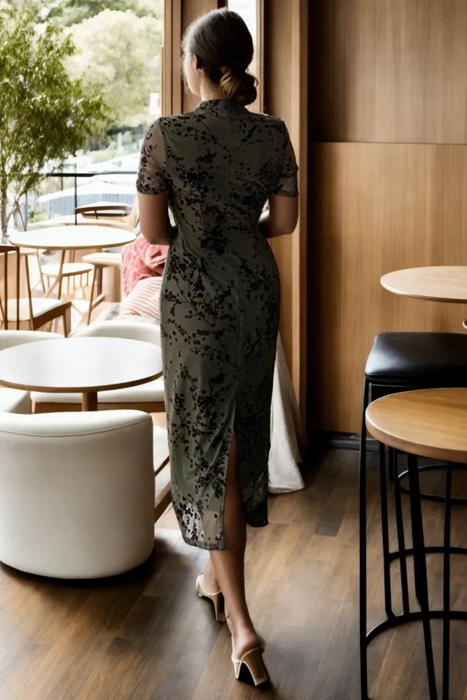 Mazie Plus Size Modern Cheongsam